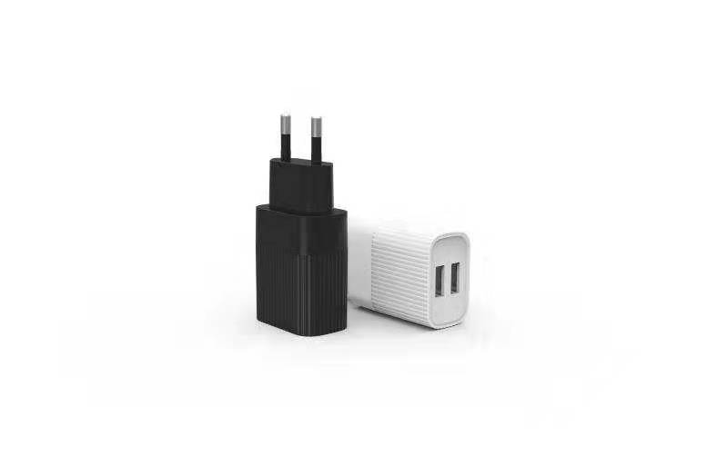 UL Travel Charger
